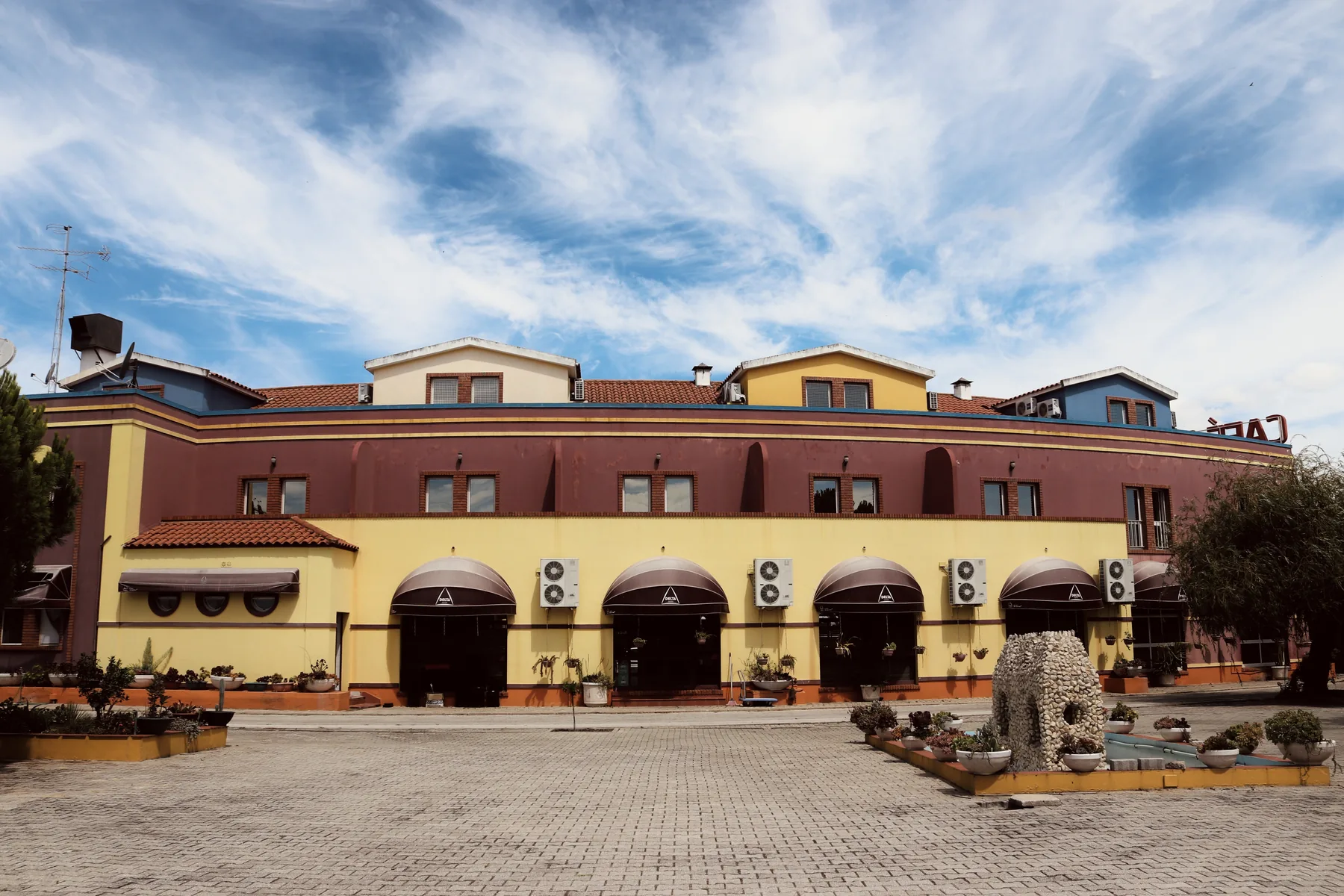 Fachada do Ouro Hotel