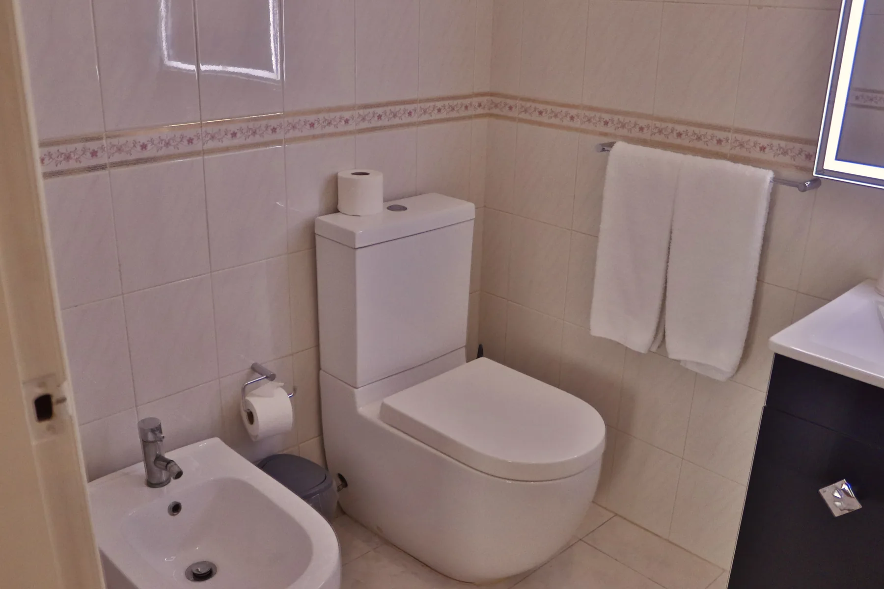 Casa de banho de um quarto