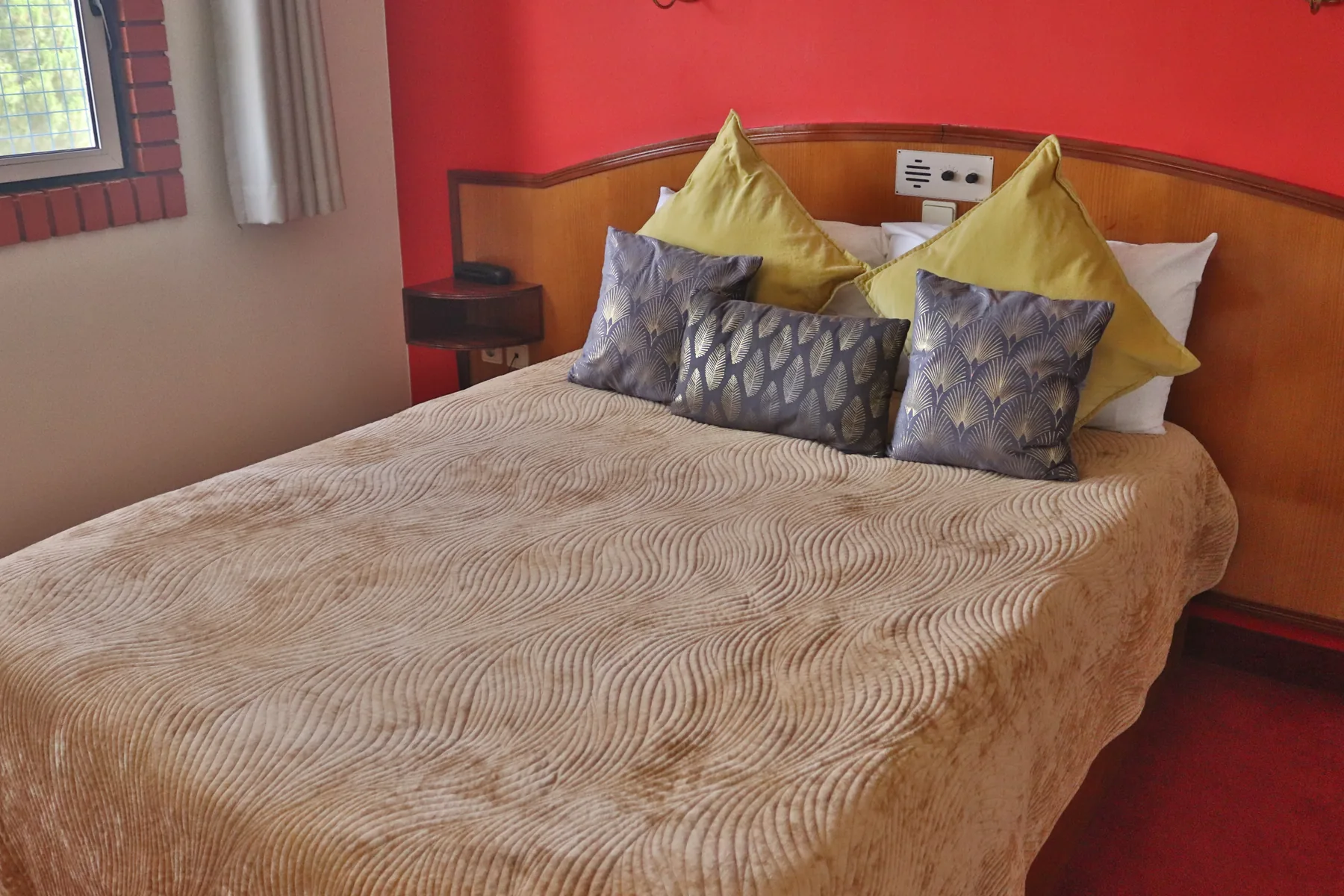 Exemplo de quarto amplo no Ouro Hotel
